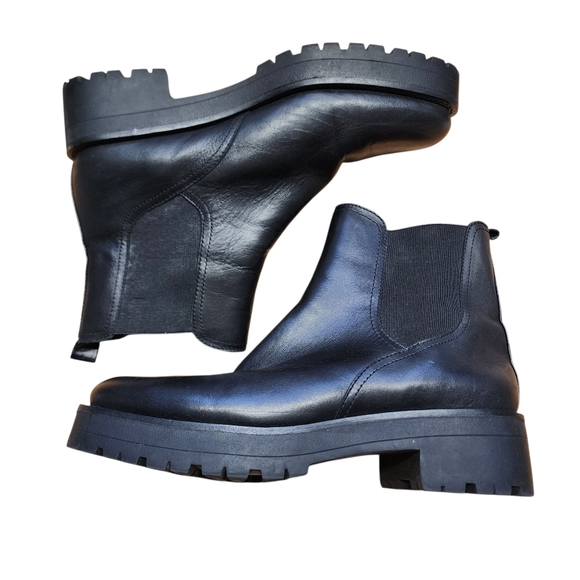 Sam Edelman Justina Chelsea Ankle Boots 9.5 Black Leather Pull On - Picture 1 of 6